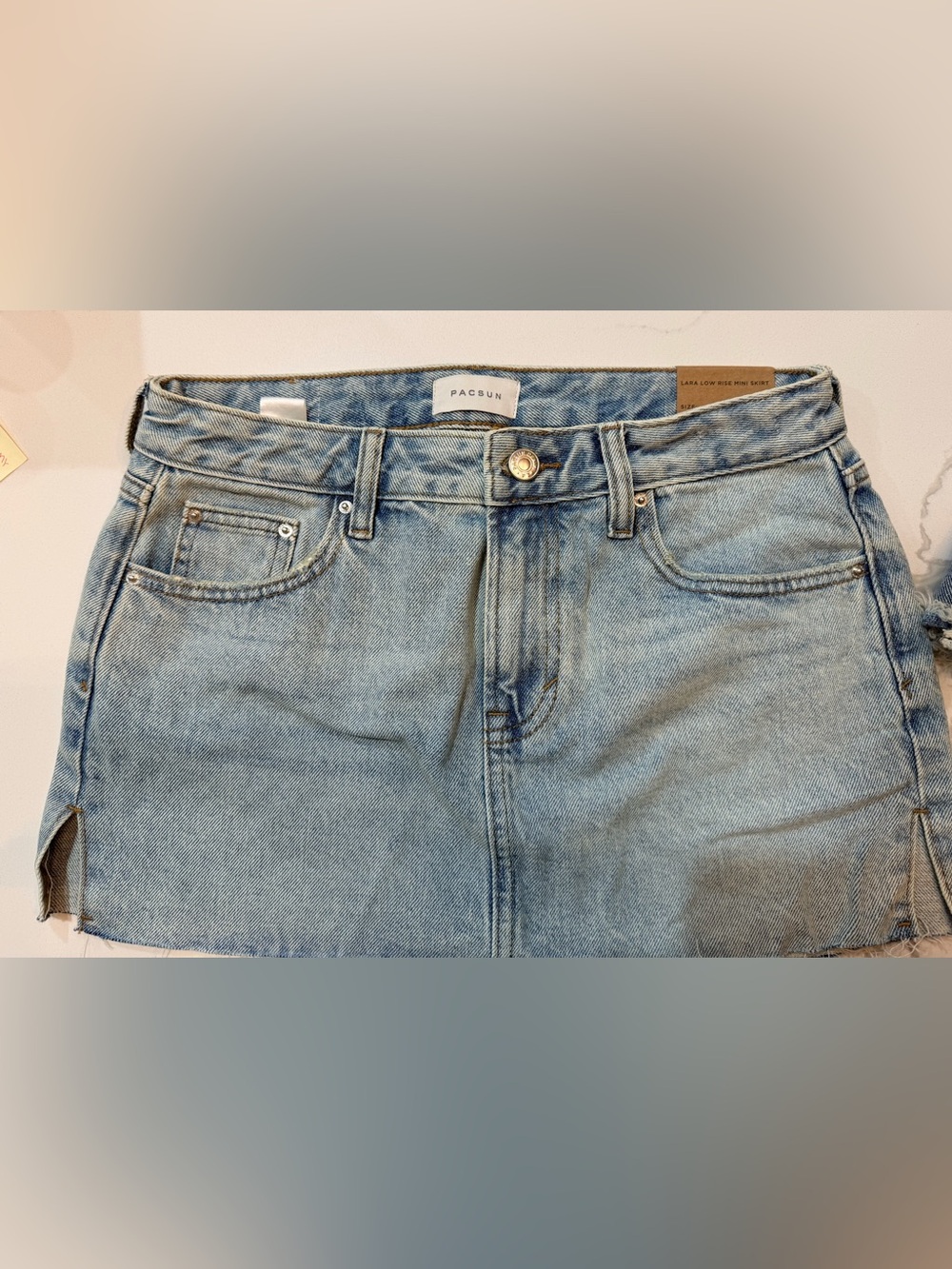 PacSun women’s Light Wash Lara Low Rise denim mini skirt